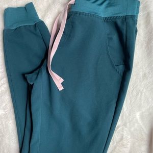 Caribbean Blue- Figs Zamora Jogger scrub bottom.